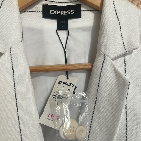 Express blazer - Picture 2 of 2